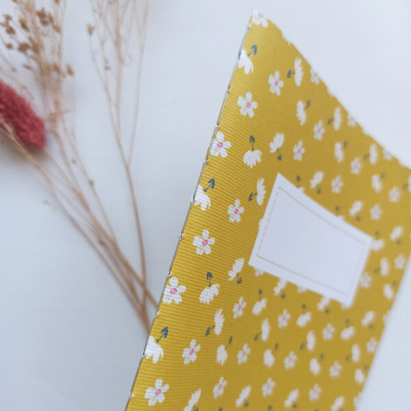 Flores amarelo . Notebook