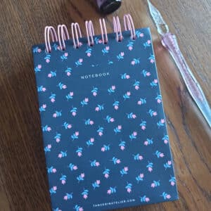 Bloco A6 capa dura . Flores azul